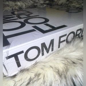 TOM FORD 002 - hardcover coffee table book 📚